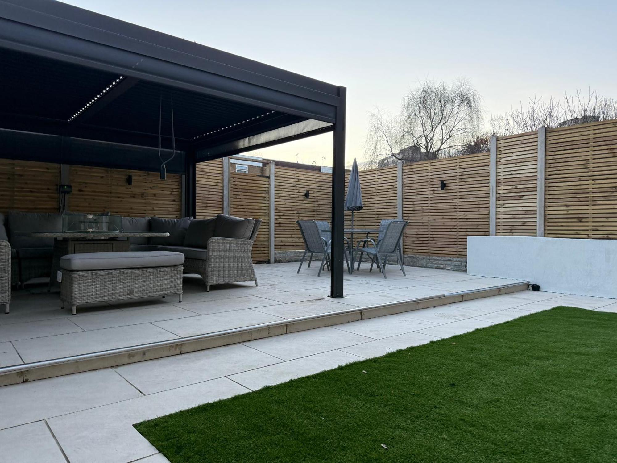 5 Bed Town House Within City Centre And Sleeps Up To 11 With Sky And Netflix Birmingham Exterior photo
